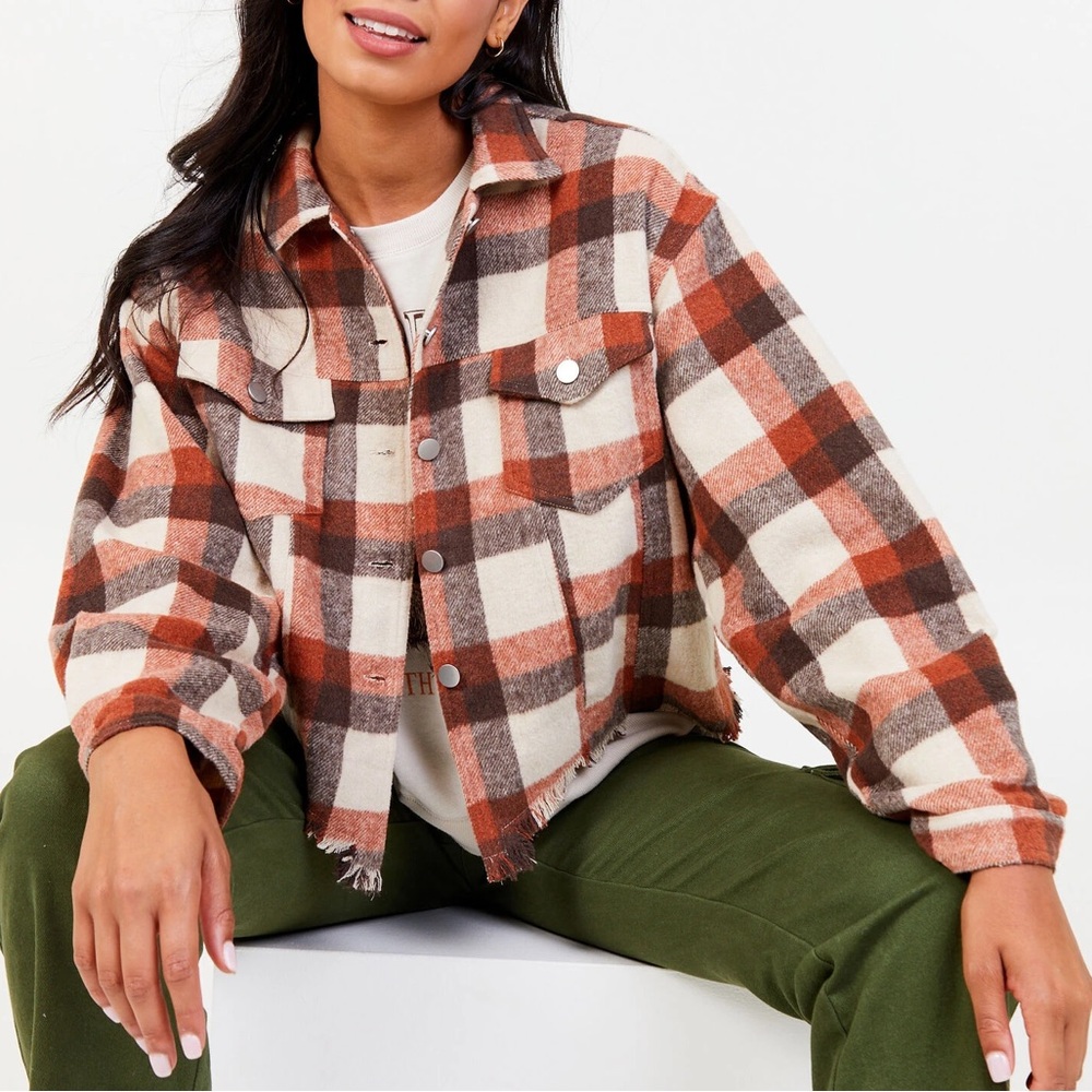 NWT Altar’d State Noelle Plaid Frayed Hem Fringe Button Pocket Rust Shacket